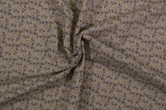 Baumwollstoff Blumen Beige – Nahaufnahme des Blumenmusters