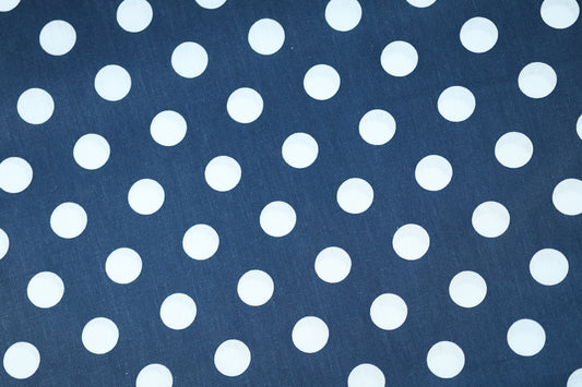 Punkte-Stoff in Navy mit Stretch – ideal für Retro-Mode