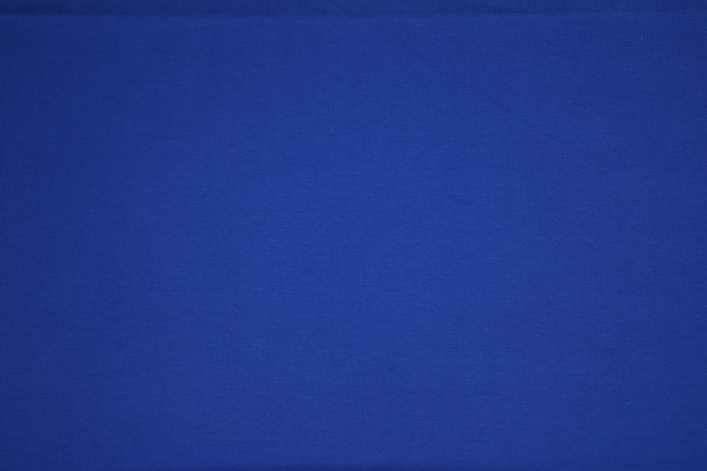 Kräftig blauer Baumwolljersey für Bekleidung