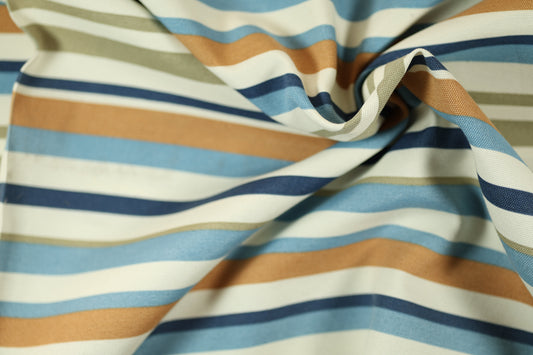 Robuster Vorhang- und Polsterstoff mit Streifenmuster – ideal für moderne Wohnideen