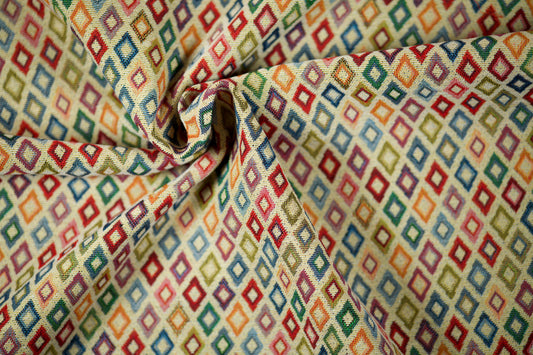 Möbelstoff mit kleinen bunten Rauten in Multicolor – modern & markant