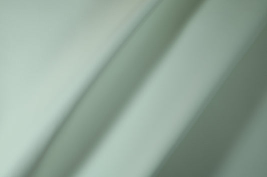 Pflegeleichtes cremefarbenes Kunstleder