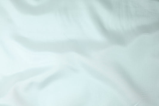 Glatter Futterstoff Taft – Farbe: Eierschale