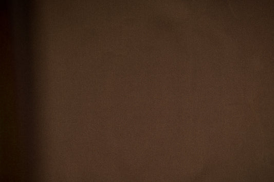 Wasserdichter Polyesterstoff in Braun – ideal für Planen & Taschen