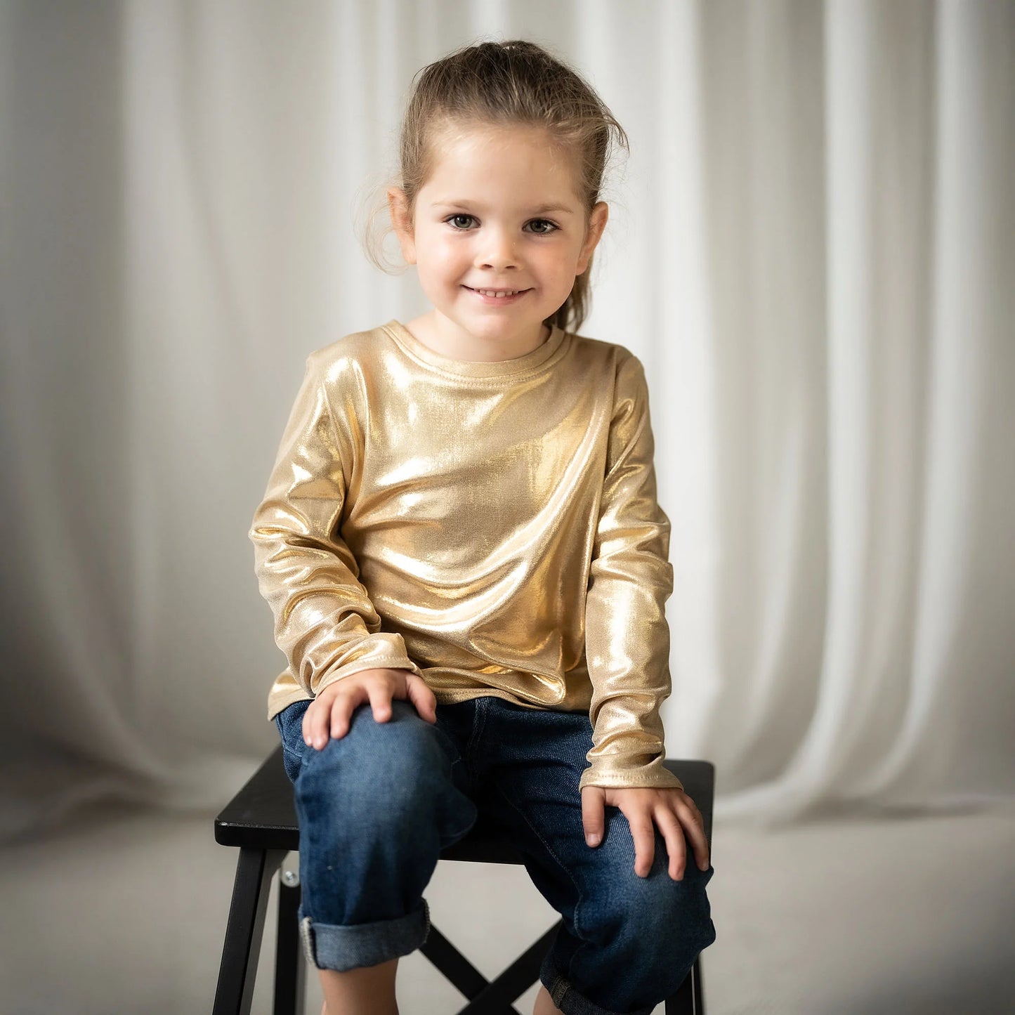 Lurex Jersey Gold Uni – Metallic Stretch Stoff für Mode | Stoffeya