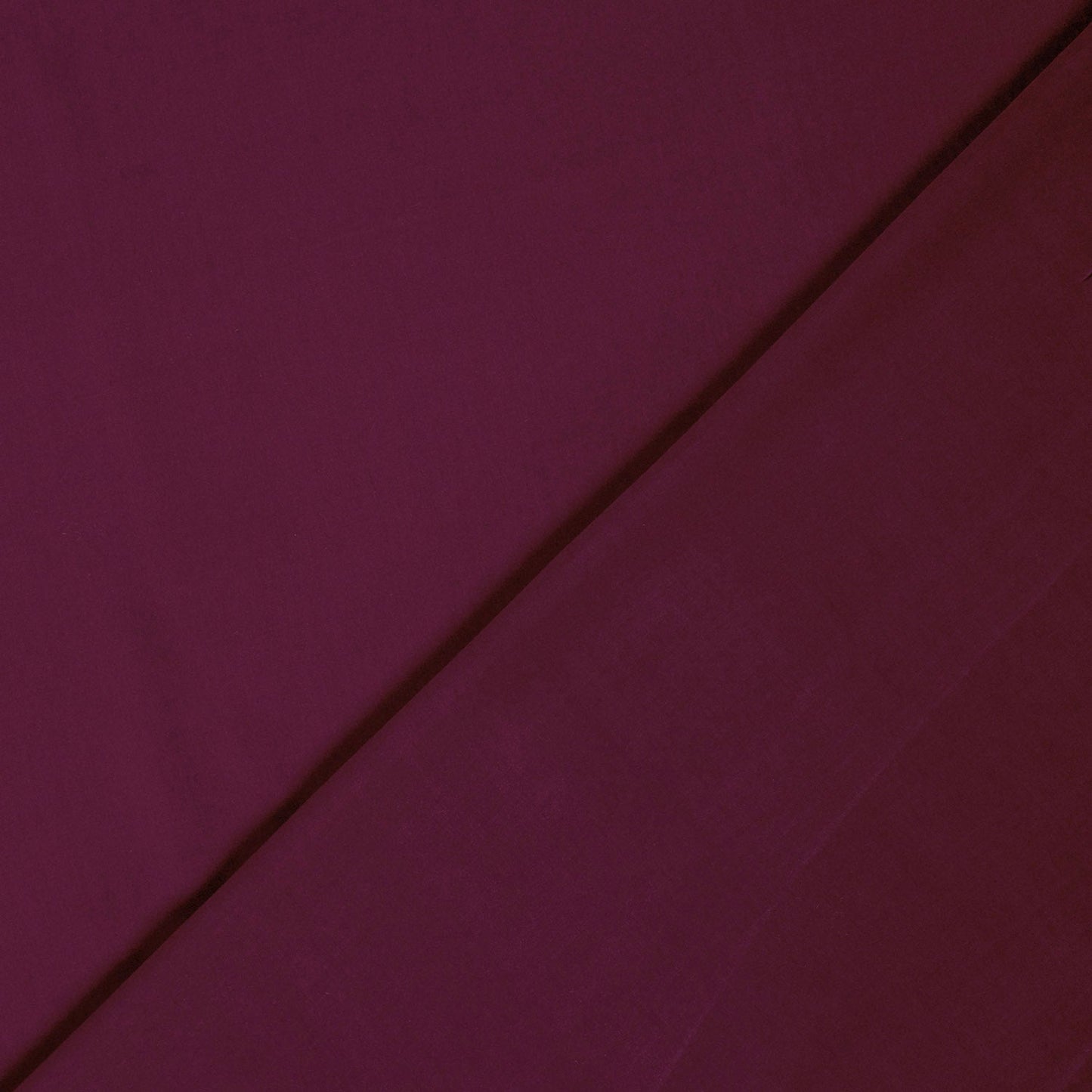 Viskose Popeline Stoff Magenta – Faltenwurf