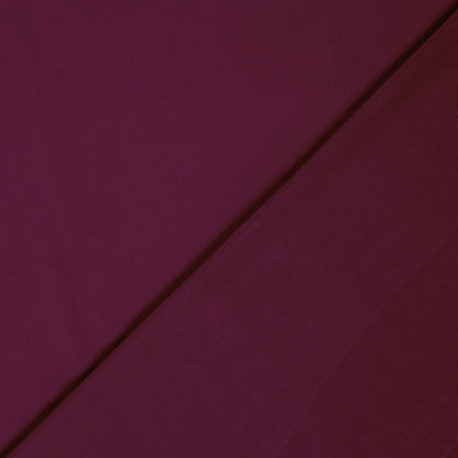Viskose Popeline Stoff Magenta – Faltenwurf