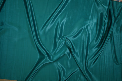 Weich fallender petrolfarbener Viskose-Satin für elegante Kleidung - Metrware Materialqualität 140cm