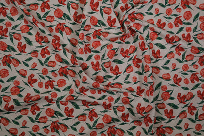 Detailansicht Baumwollstoff Rote Tulpen – hochwertige Webware 140 cm breit