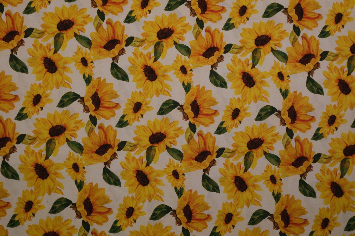 Baumwollstoff Sonnenblumen Gelb – sommerlicher Blumenstoff aus 100 % Baumwolle