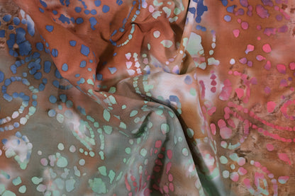 Batik Baumwollstoff Braun Blau – hochwertiger Batikdruck aus 100 % Baumwolle