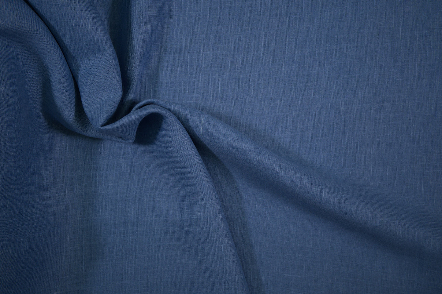 Uni Leinen Hellblau – Detailaufnahme der Stoffstruktur