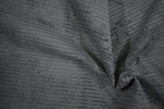 Cord Möbelstoff in Grau – weicher, gerippter Polsterstoff für Sofa und Sessel