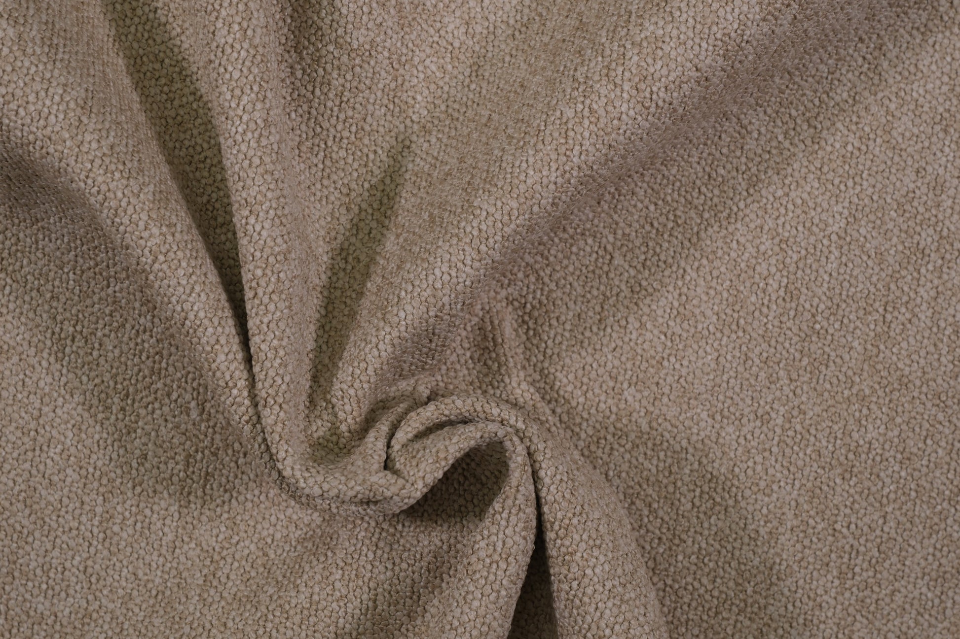 Möbelstoff Bouclé in Sandbeige – strukturierter Polsterstoff für Sofa und Sessel