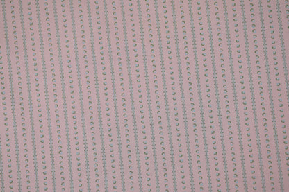 Elastischer Baumwollstoff Rosenstreifen Rosa – ideal für Kleidung und Accessoires