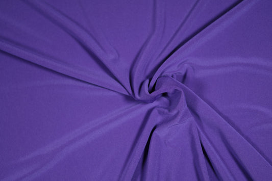 Elastischer Jerseystoff in kräftigem Violett