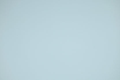 Weicher, pastellblauer Jerseystoff, locker und luftig drapiert