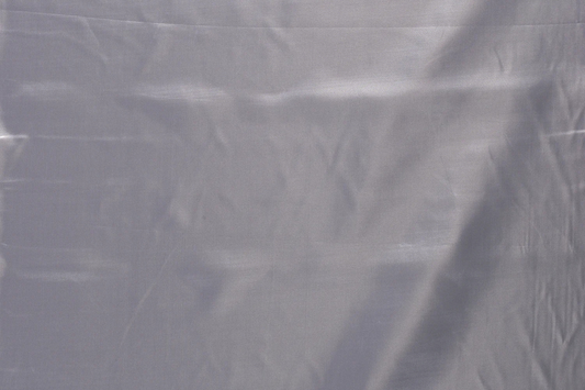 Silberner Uni Satin Stoff elegant für Abendmode