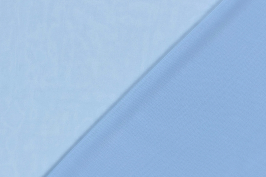 Fließender Chiffonstoff in Hellblau – Leicht & halbtransparent für elegante Nähprojekte