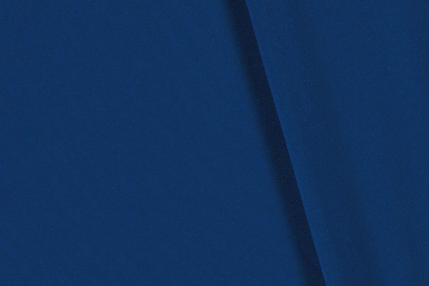 Polyester Stoff Dunkelblau für Kleidung und Deko – vielseitig einsetzbar