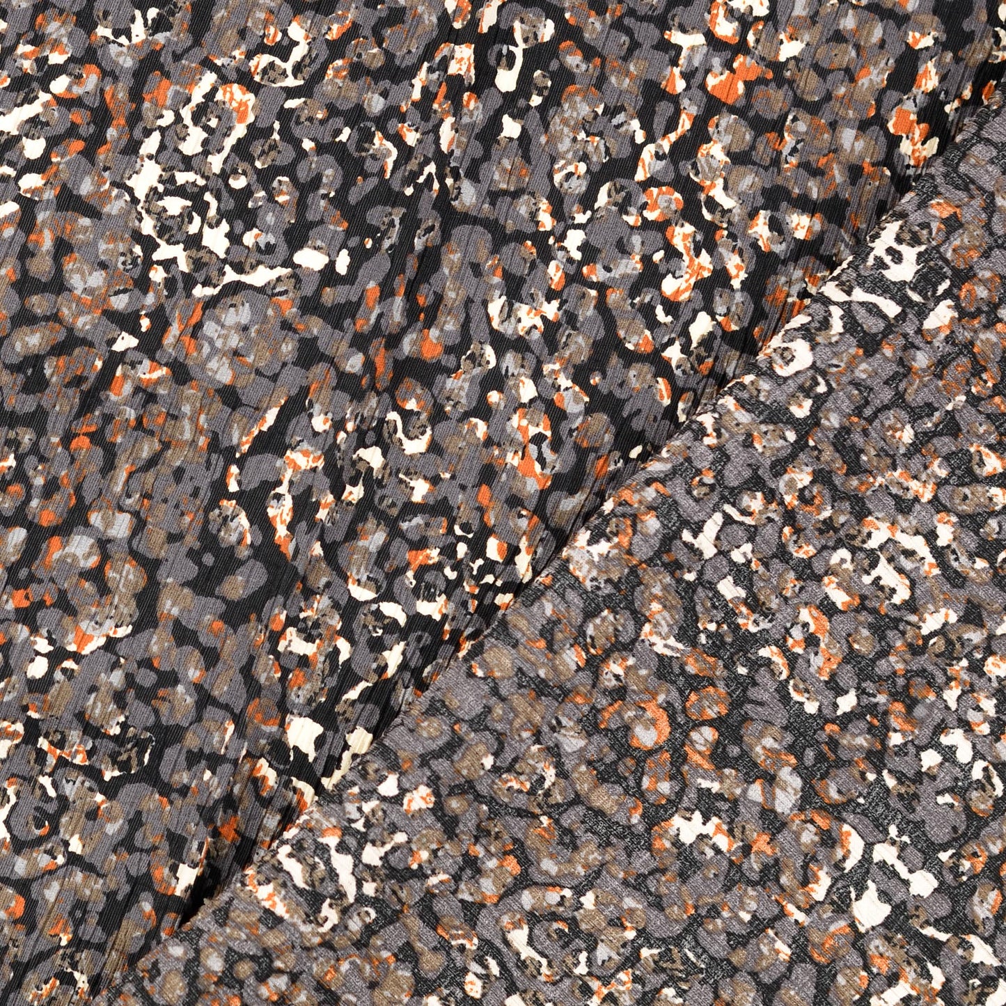 Viskose Krepp Tiere Schwarz – Leichter Stoff für Blusen & Kleider