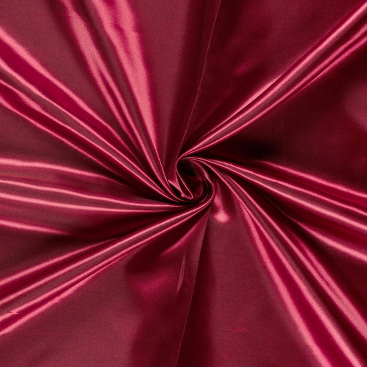 Satin Stoff Bordeauxrot – Fall